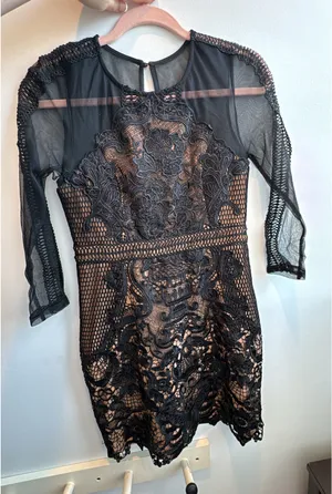 L’Atiste Black and Nude Lace Cocktail Dress thumbnail 2