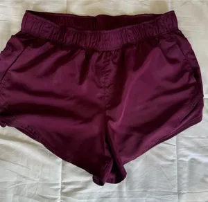 Women’s Shorts L Purple Size L thumbnail 1