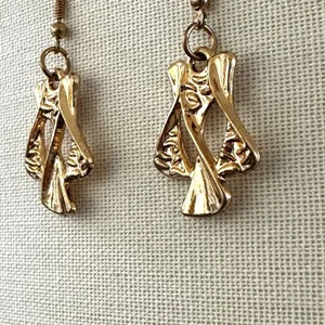 Gold tone drop earrings thumbnail 2