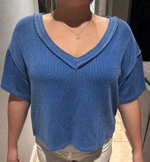Blue Altar'd State Top v-neck thumbnail 4