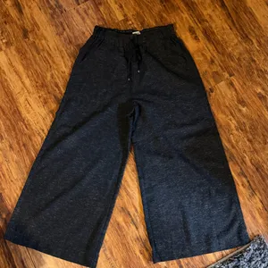 Max Studio London Black Wide Leg Pants Medium thumbnail 2