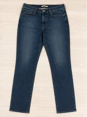 Levi's Signature Women's Mid-Rise Straight Denim Jeans Dark Wash 16 Blue thumbnail 1