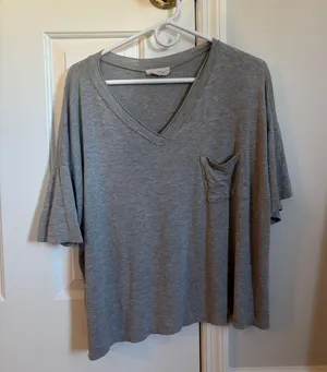 Free People Gray Top thumbnail 1