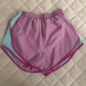 Nike Dri-Fit Women’s Shorts thumbnail 1
