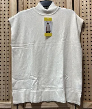 Cyrus Ladies' Sleeveless Tunic Sweater NWT thumbnail 1