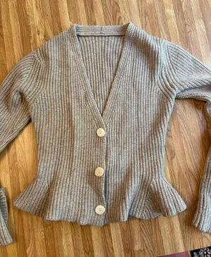 Sweater Gray thumbnail 1