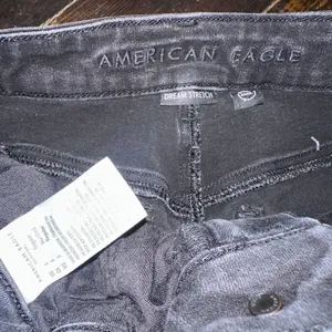 American Eagle hi rise stretchy black size 6 jeggings thumbnail 2