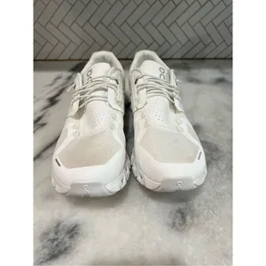 On Cloud Running Shoes Women’s Size 11 White Swiss Engineering CloudTec EU43 thumbnail 3
