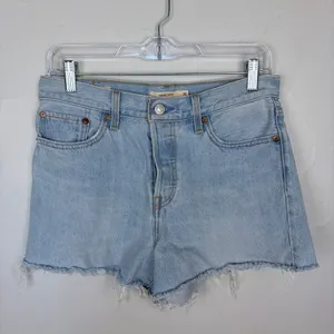 Levi's‎ Wedgie Short Light Wash Denim Jean Cut Offs Distressed Y2K Size 28 thumbnail 2