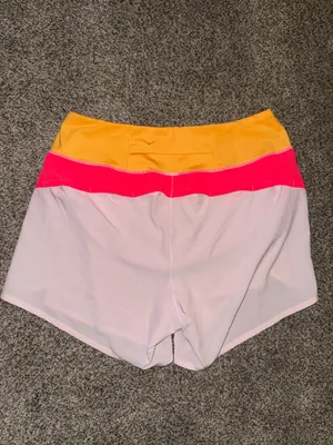 Brooks Chaser 5 Inch Running Shorts Women's Size M Multicolor thumbnail 4