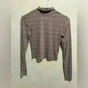 Arizona Jeans Women’s Mockneck Green Stripe Rayon‎ Top Size S thumbnail 3