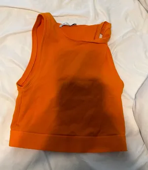 Zara tank thumbnail 1