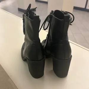 Elegant Black Lace-Up Boots 9 M sold at Ross for $24.99 tag attached -wore once thumbnail 6