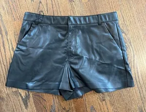 Zara black faux leather flat front shorts with pockets size XL 1612 NWOT thumbnail 1