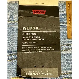 Levi's Premium Wedgie High Rise Tapered Jeans Women's Size 30 Light Wash NWT thumbnail 9