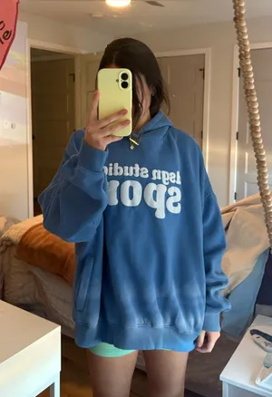 Boohoo Sweatshirt thumbnail 1
