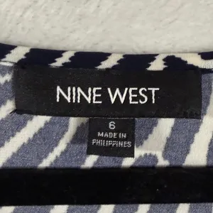 Nine West 6 Geometric Print Ruffle Neck Maxi Dress Navy White Sleeveless Summer thumbnail 5