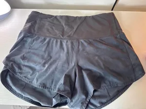 Grey Lululemon Speed Up size 6  thumbnail 1
