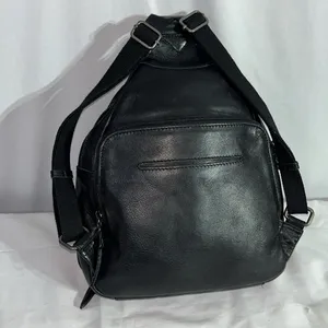 Leather backpack with 2 center zip pockets Black thumbnail 3