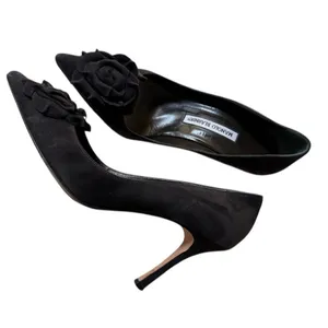 Manolo Blahnik suede accent timeless classic pumps dark gray EUC thumbnail 2