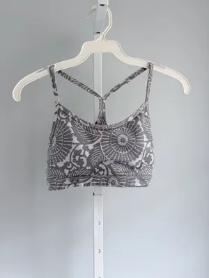 Lululemon Flow Y Bra IV Gray Beach Floral Strappy Crisscross Back Size 4 thumbnail 2