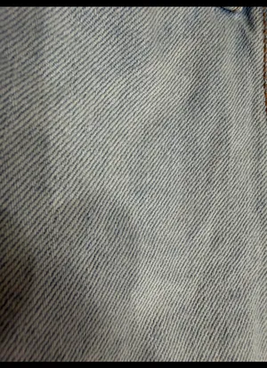 Forever 21 light Denim belted Skort skirt - size Medium. Gently warn & excellent condition. Measurements approximately 13” waste x 15” long. Non smoking home. priced to sell at as is condition. Don’t like my price, make reasonable offer! And thank you for checking my closet. thumbnail 4