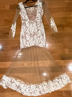 Love Triangle PURE GLAMOUR Nude&White Lace backless Formal maxi Dress-Size Small thumbnail 11