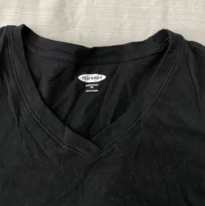 Old Navy Black V Neck Shirt thumbnail 4