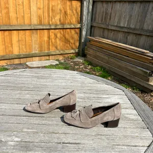 Donald Pliner Kressida Loafer Pump‎ in grey size 6 thumbnail 6