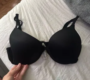 PINK Victoria's Secret push up bra thumbnail 1