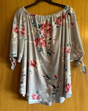 I Hippie Chic Shirt Women's XL Gray Floral Neck Short Sleeve Tie shirt thumbnail 5