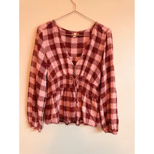 Pilcro Blouse Women Medium Red Plaid Smocked‎ Waist V-Neck Boho Top thumbnail 5