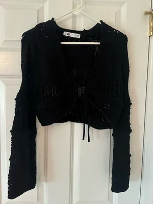 Women’s Zara black crop crochet cardigan thumbnail 2