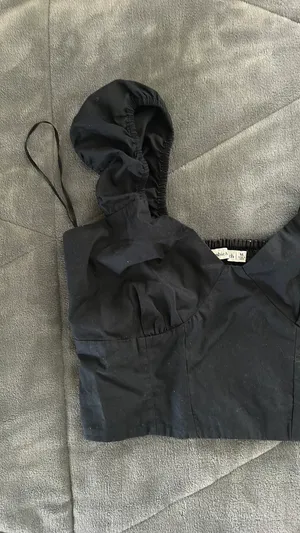 Abercrombie Top thumbnail 3