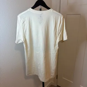 Women's White Graphic Tee‎ Pink Size M thumbnail 3