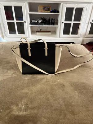 Kate Spade bag black and white thumbnail 2