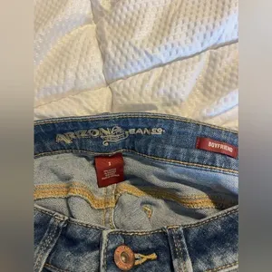 Arizona‎ Woman's blue jeans size 3 with rips thumbnail 3