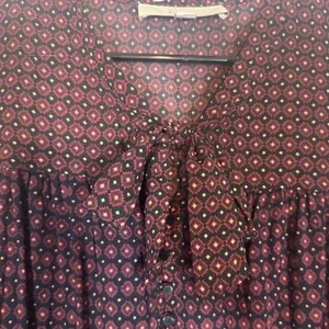 Ann Taylor LOFT Black & Brown Paisley V-Neck Long Sleeve Blouse Women Sz M thumbnail 5