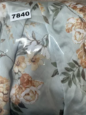 Floral Dress Forum midi dress with a side slit at the midi skirt size small thumbnail 7