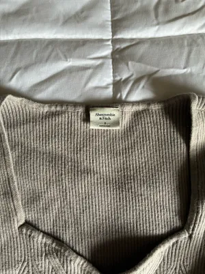 Abercrombie taupe sweetheart sweater bodysuit thumbnail 4