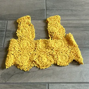 Yellow crochet crop top Gold thumbnail 3