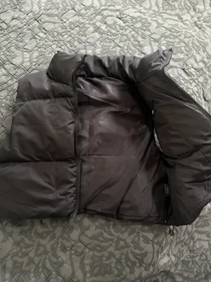 Cropped NFL Eagles Cropped Puffer Vest thumbnail 2