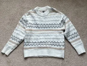 American Eagle Women's Patterned Sweater - Cream and Gray thumbnail 2