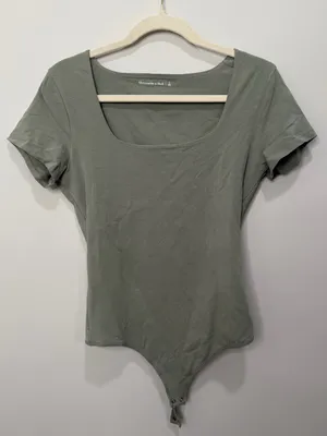 Abercrombie & Fitch Sage Green Square Neck Short Sleeve Bodysuit Size Large thumbnail 1