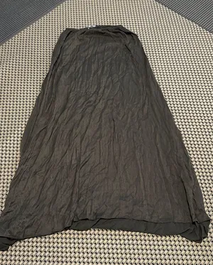 L'ATISTE Dark Green Maxi Skirt  thumbnail 2