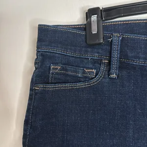 Abercrombie & Fitch Women’s Low Rise Jean Shorts Dark Wash Roll Cuffs Size 12 thumbnail 4