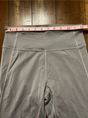 allbirds Light Gray High-Waist Leggings size small thumbnail 4