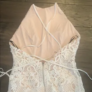 White lace dress thumbnail 2
