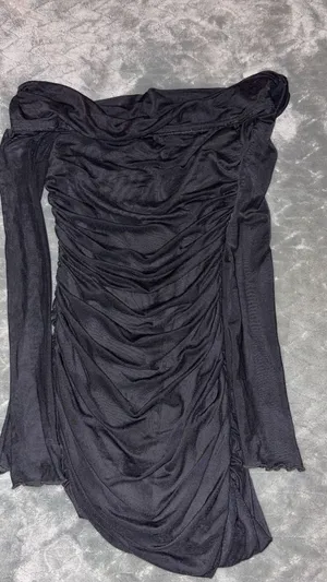 long sleeve black dress thumbnail 1