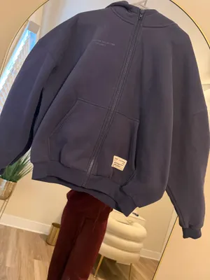 Comfrt Hoodie thumbnail 3